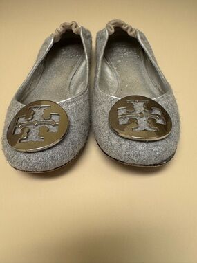 Tory Burch Light Grey Wool Logo Ballet Flats with Silver Medallions